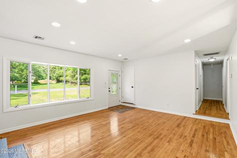 2021 Paterson Avenue Whiting NJ 08759