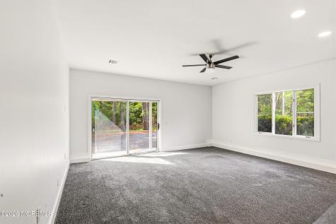 2021 Paterson Avenue Whiting NJ 08759