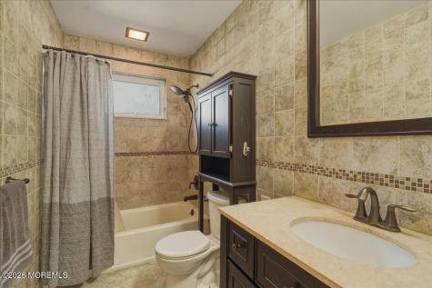 11 Neal Street Jackson NJ 08527