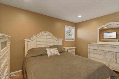 11 Neal Street Jackson NJ 08527