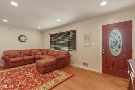 11 Neal Street Jackson NJ 08527