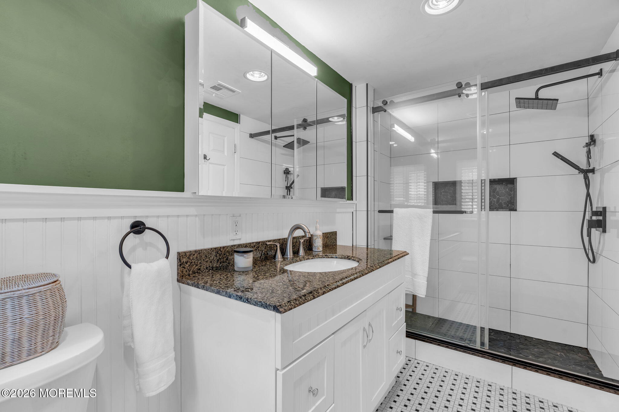 10 Powell Avenue Atlantic Highlands NJ 07716