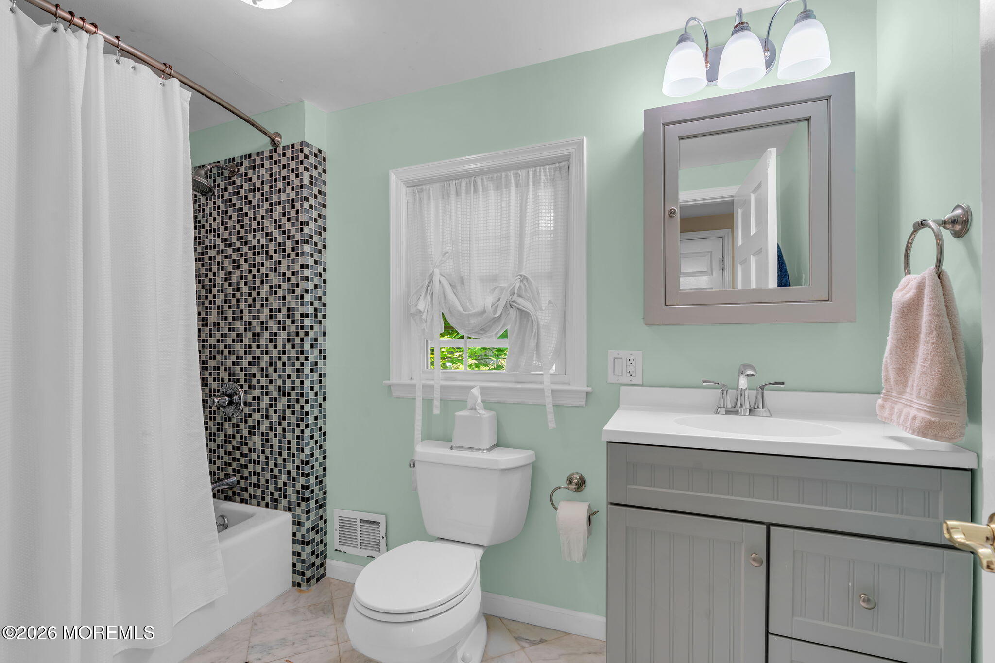 10 Powell Avenue Atlantic Highlands NJ 07716