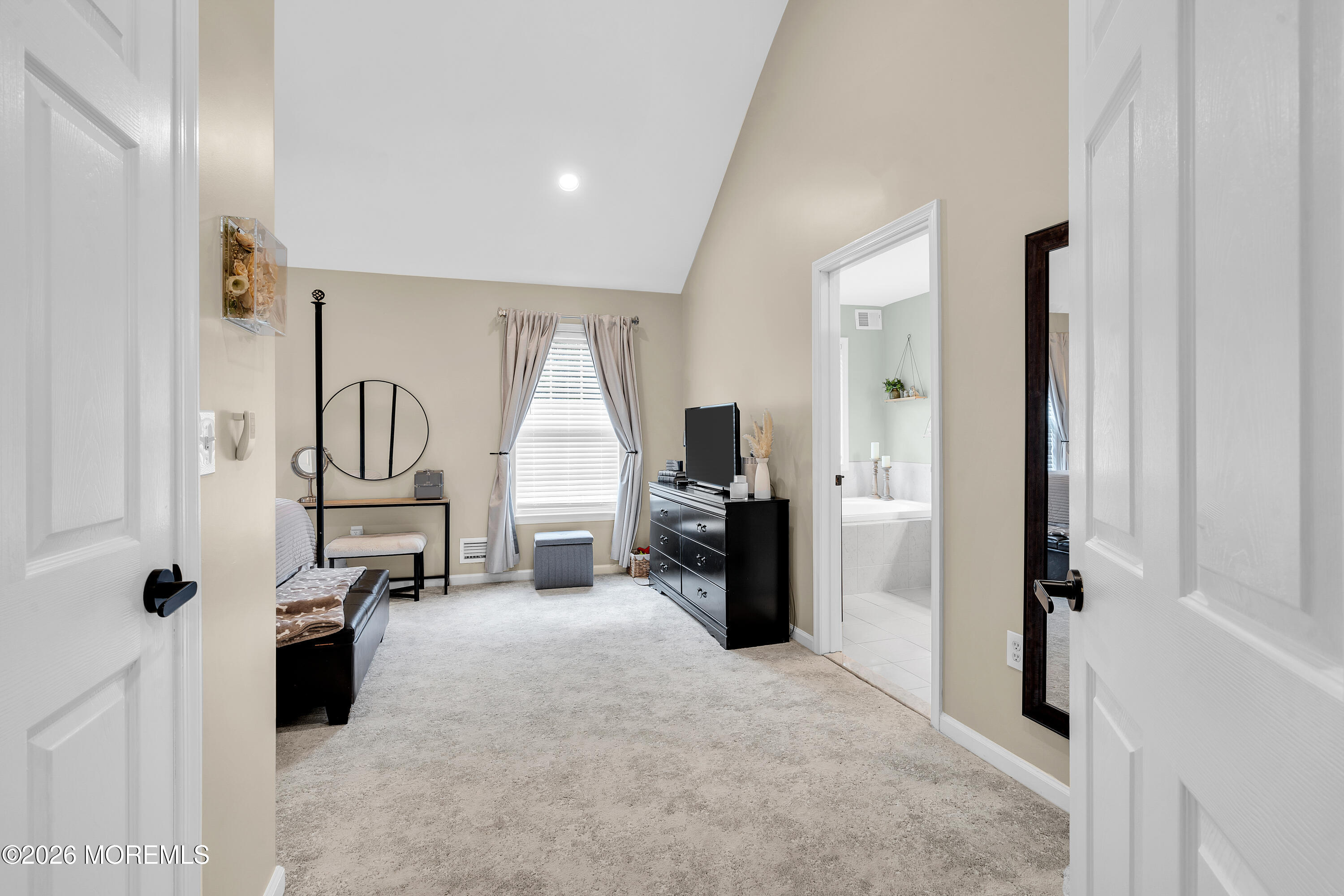 18 Frost Lane East Windsor NJ 08520