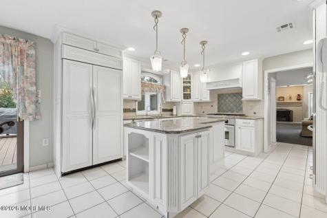 7 Hapenny Drive Manalapan NJ 07726