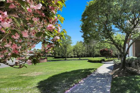 35 Hillcrest Drive Colts Neck NJ 07722