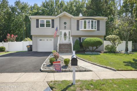 47 Croman Court Hazlet NJ 07730