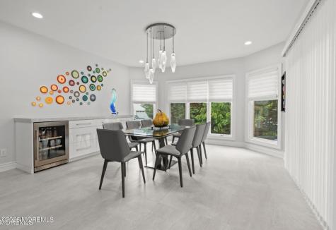 284 Park Avenue Oakhurst NJ 07755