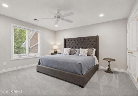 284 Park Avenue Oakhurst NJ 07755