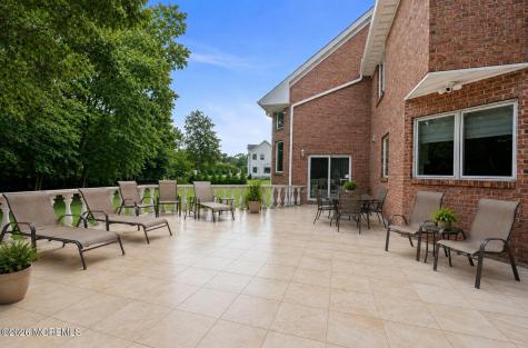 284 Park Avenue Oakhurst NJ 07755