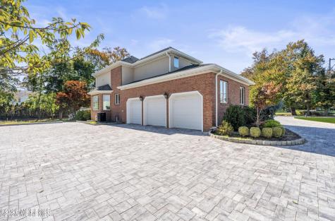 284 Park Avenue Oakhurst NJ 07755