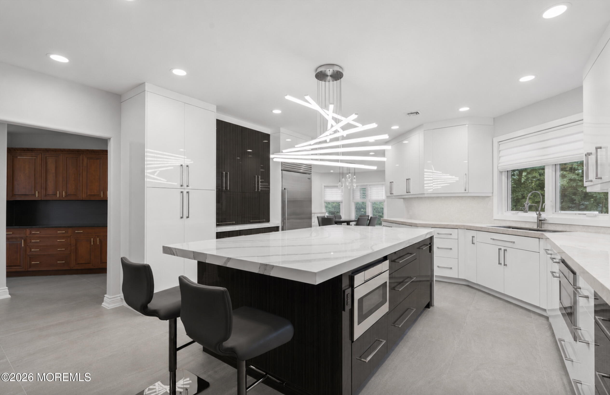 284 Park Avenue Oakhurst NJ 07755