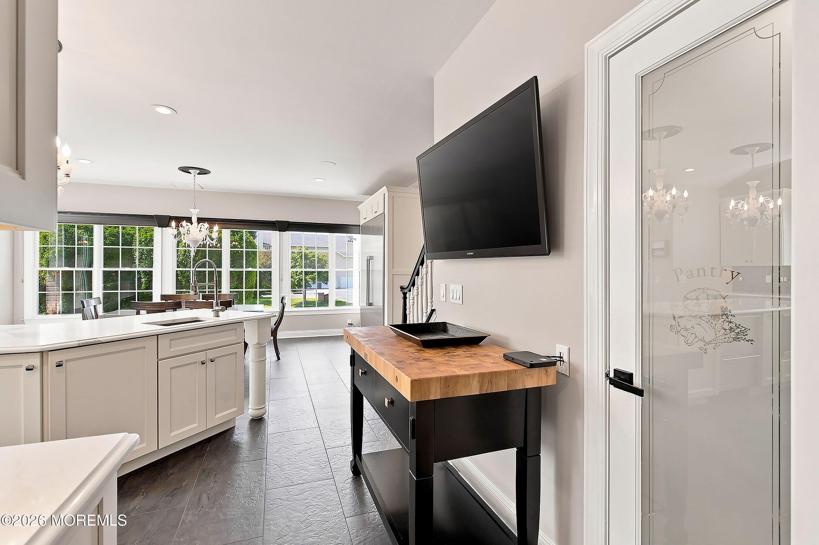 6 Courtney Court Freehold NJ 07728