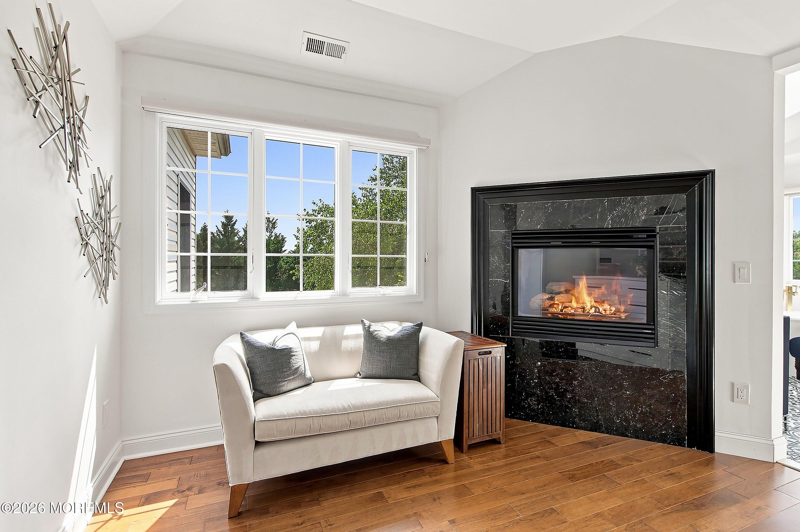 6 Courtney Court Freehold NJ 07728