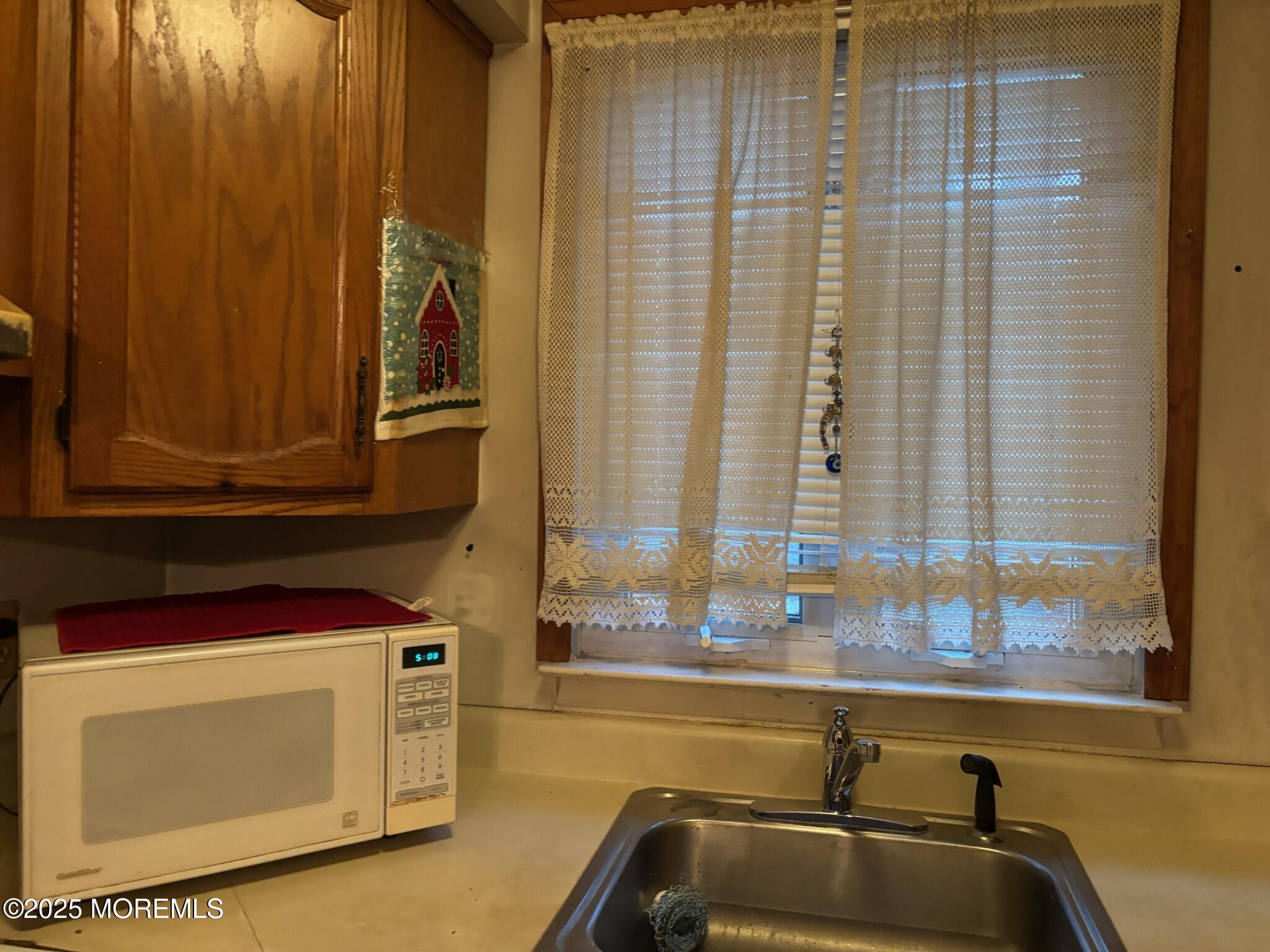 3 Swift Circle Whiting NJ 08759