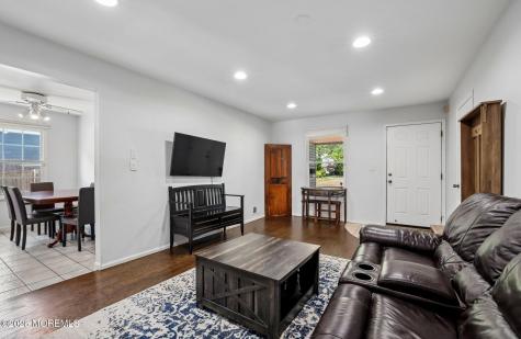 87 New Monmouth Road Middletown NJ 07748