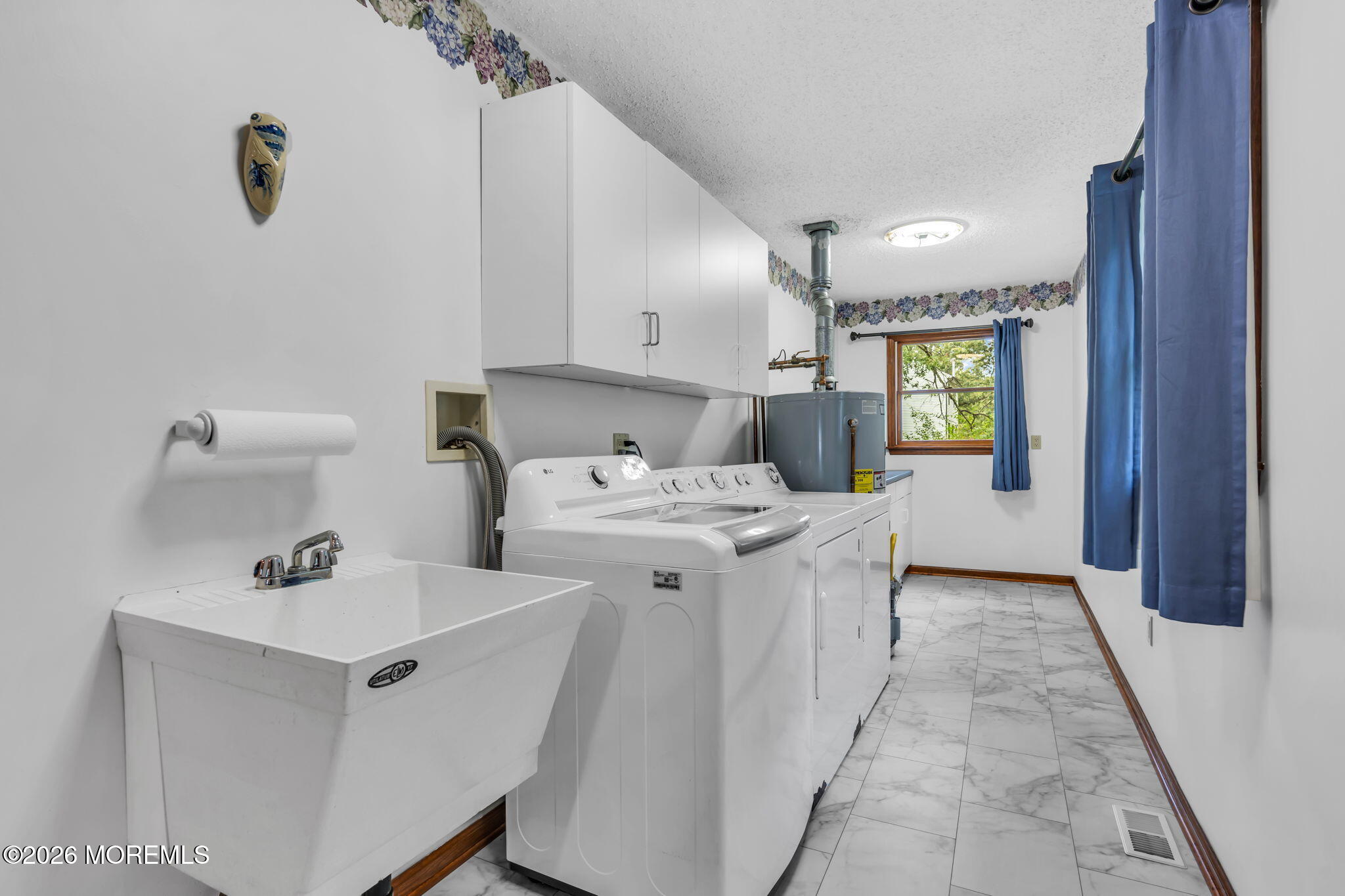 191 Edgemere Court Toms River NJ 08755