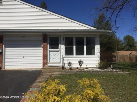 39 Crocus Lane Manchester NJ 08759
