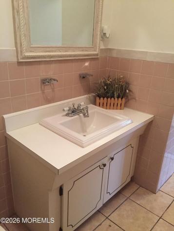 39 Crocus Lane Manchester NJ 08759