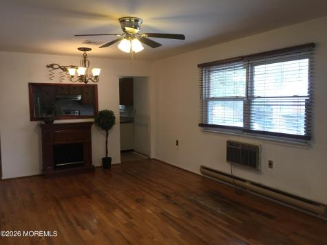 39 Crocus Lane Manchester NJ 08759