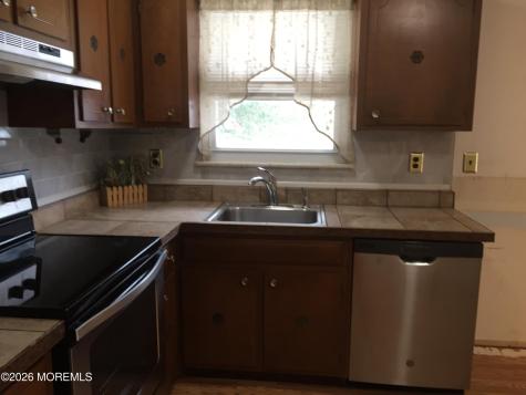 39 Crocus Lane Manchester NJ 08759
