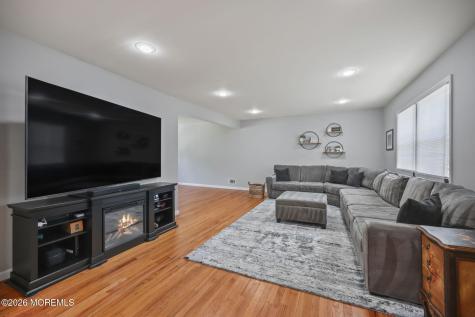 3 St Lawrence Way Marlboro NJ 07746