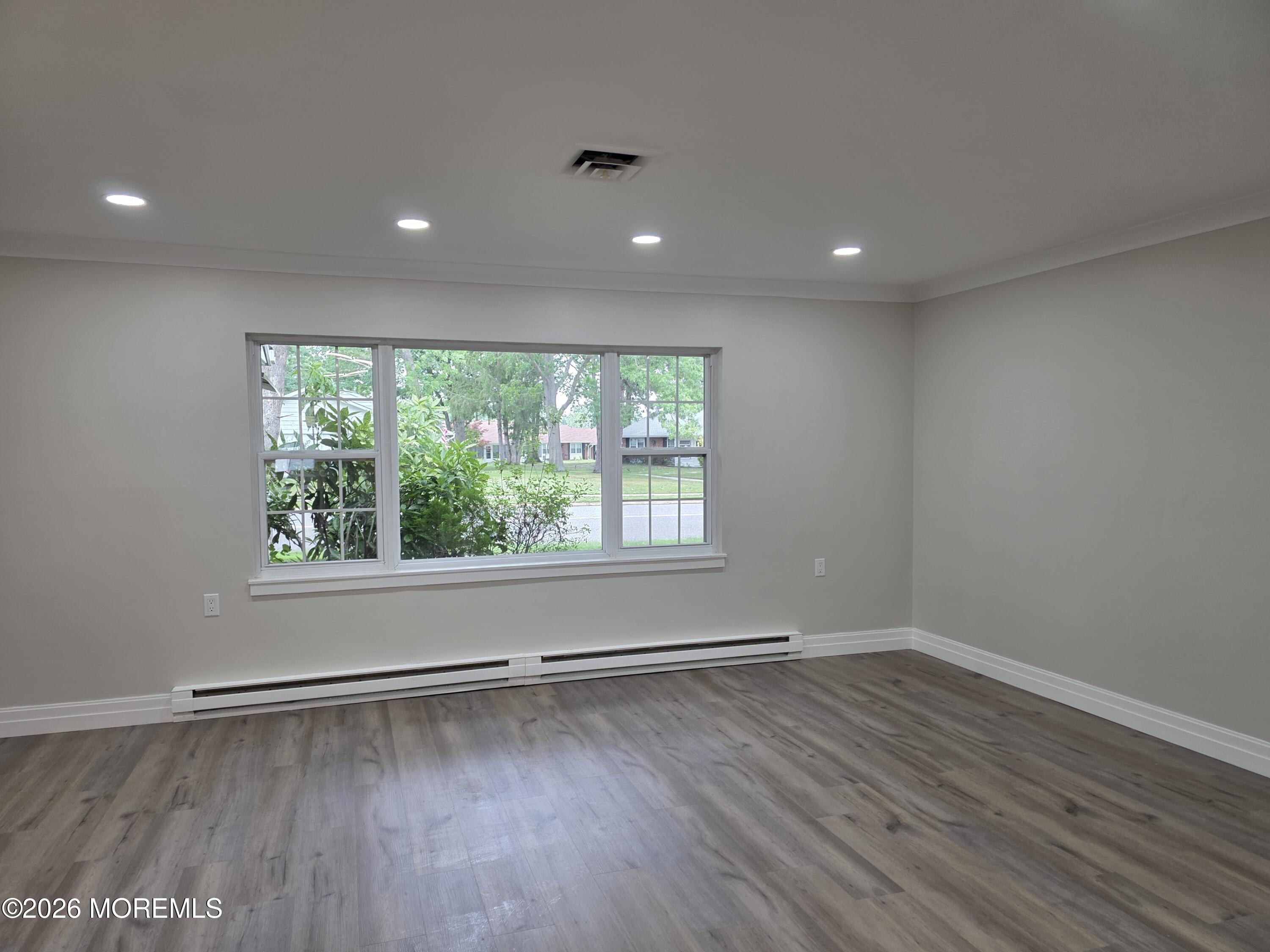 437C Portsmouth Drive Lakewood NJ 08701