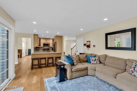 190 Kentucky Way Freehold NJ 07728