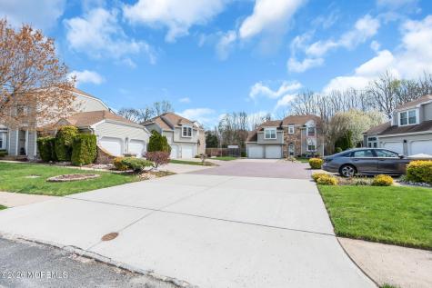 190 Kentucky Way Freehold NJ 07728