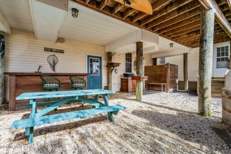 11 Avenue D Manahawkin NJ 08050