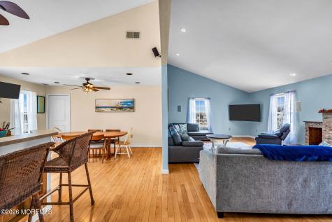 11 Avenue D Manahawkin NJ 08050