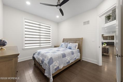 1 Ashbourne Lane Lincroft NJ 07738