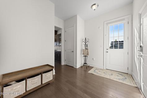 1 Ashbourne Lane Lincroft NJ 07738
