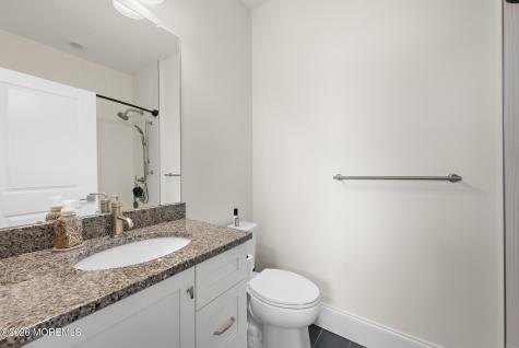 1 Ashbourne Lane Lincroft NJ 07738
