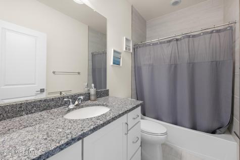 1 Ashbourne Lane Lincroft NJ 07738