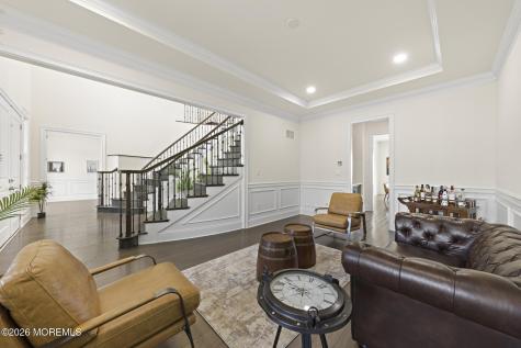 1 Ashbourne Lane Lincroft NJ 07738