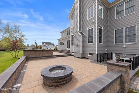 1 Ashbourne Lane Lincroft NJ 07738