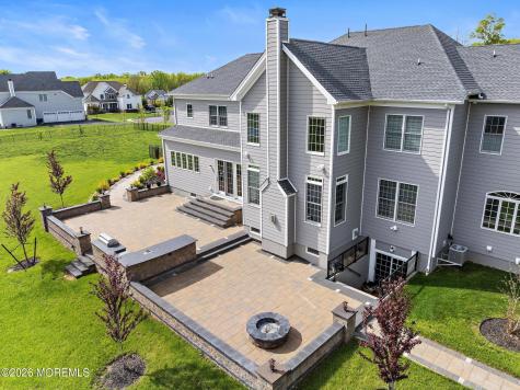 1 Ashbourne Lane Lincroft NJ 07738