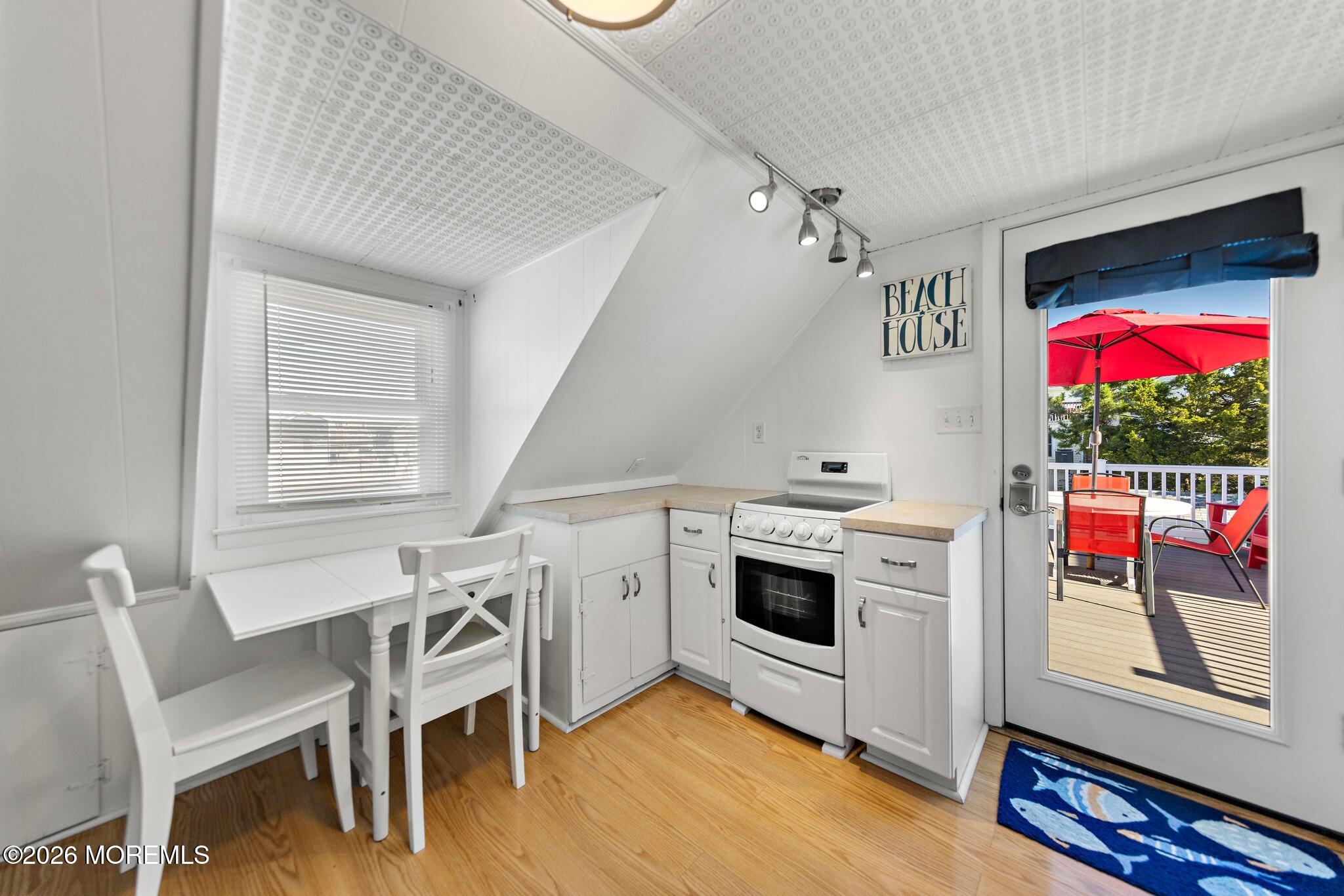 7 E 21st Street Long Beach Twp NJ 08008