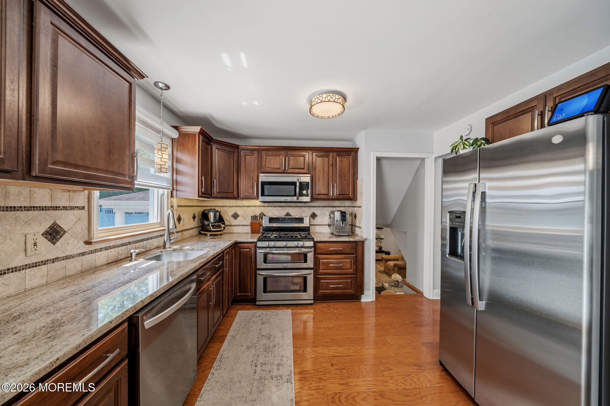 88 Montrose Avenue Colonia NJ 07067