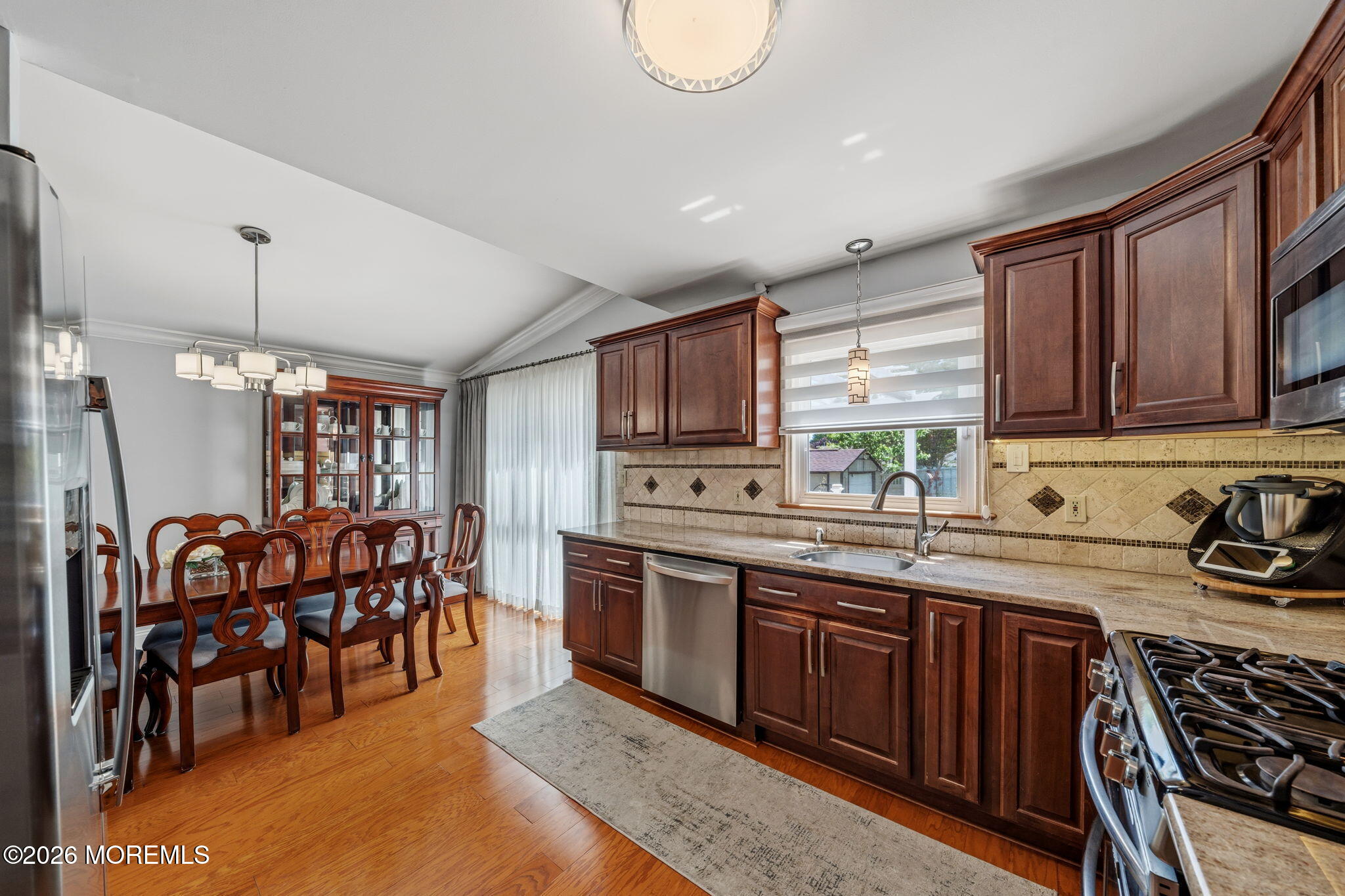 88 Montrose Avenue Colonia NJ 07067