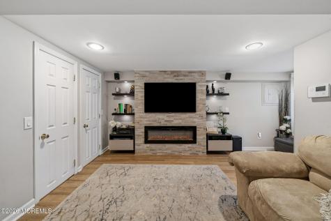 88 Montrose Avenue Colonia NJ 07067
