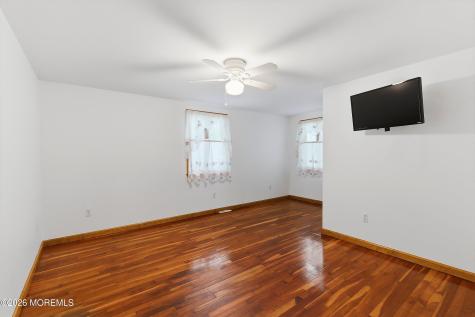 28 Pennsylvania Avenue Waretown NJ 08758