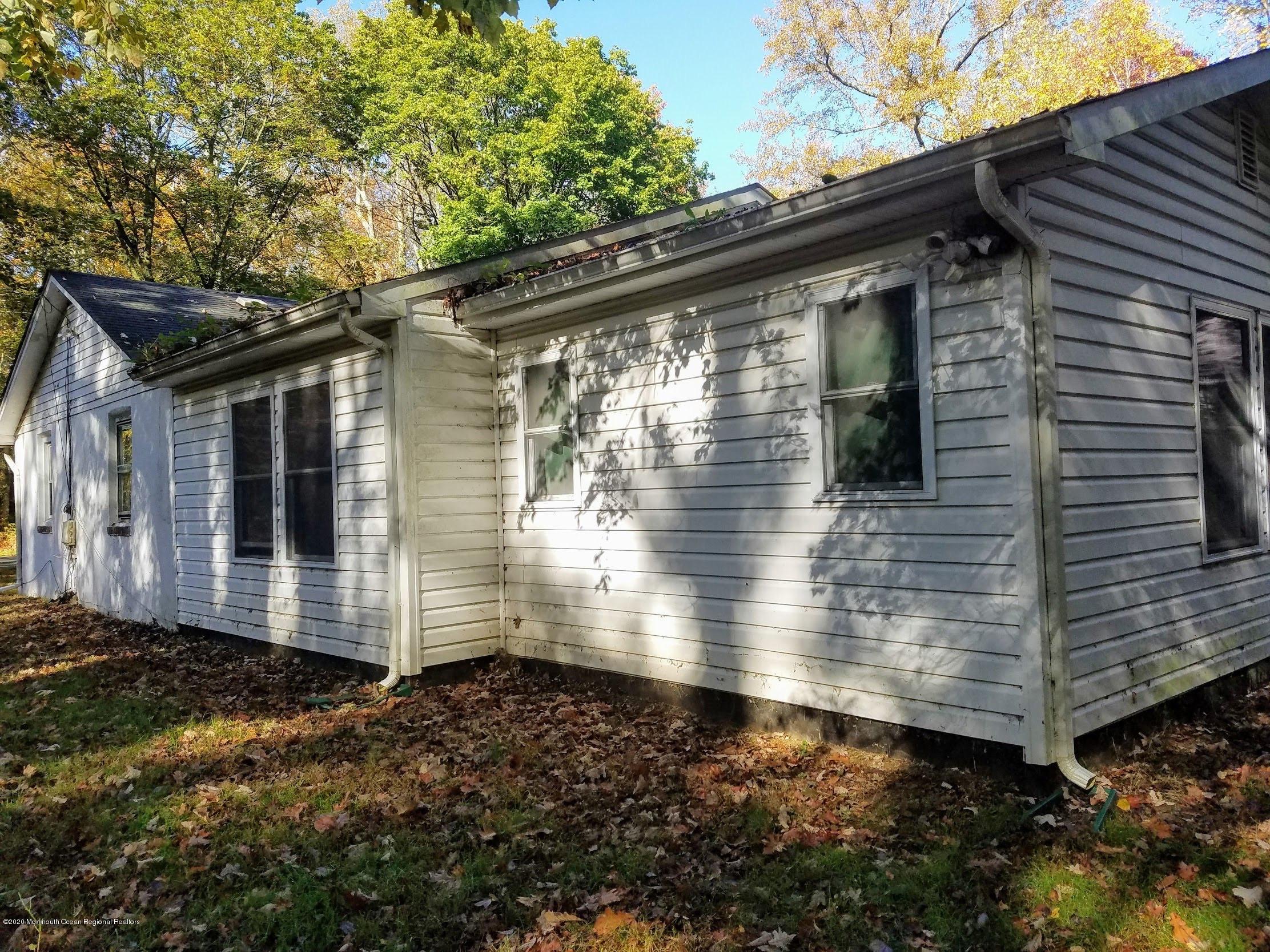 60 Wilson Avenue Manalapan NJ 07726