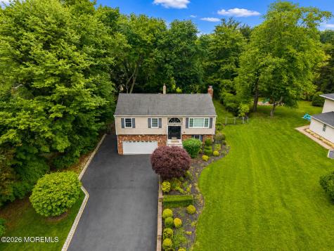 18 Nolan Road Morganville NJ 07751
