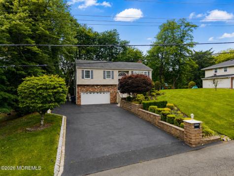 18 Nolan Road Morganville NJ 07751