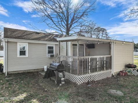 305 Hannibal Street Toms River NJ 08757