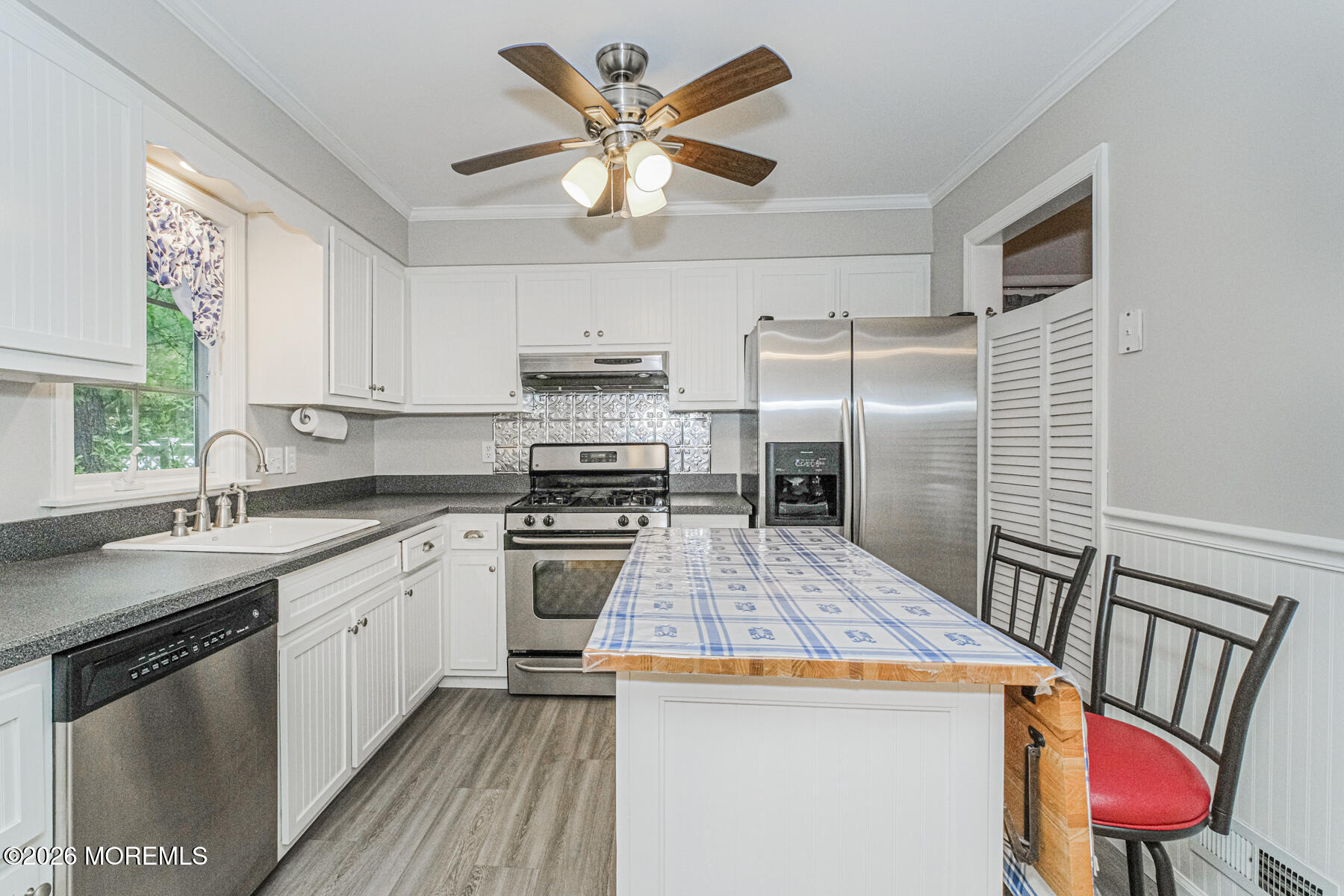 90 Oak Hill Drive Toms River NJ 08753