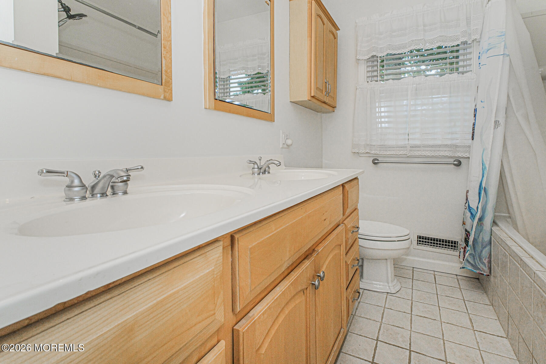 90 Oak Hill Drive Toms River NJ 08753