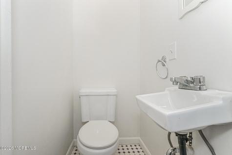 90 Oak Hill Drive Toms River NJ 08753